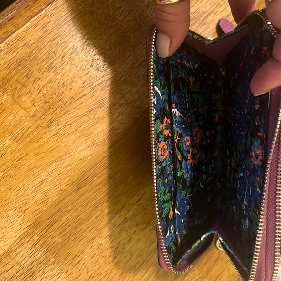 NWOT COACH Double Corner Zip Wristlet Wallet Clutch, Magenta Pebble Leather - Picture 3 of 4